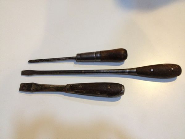 File:Old screwdrivers.jpg